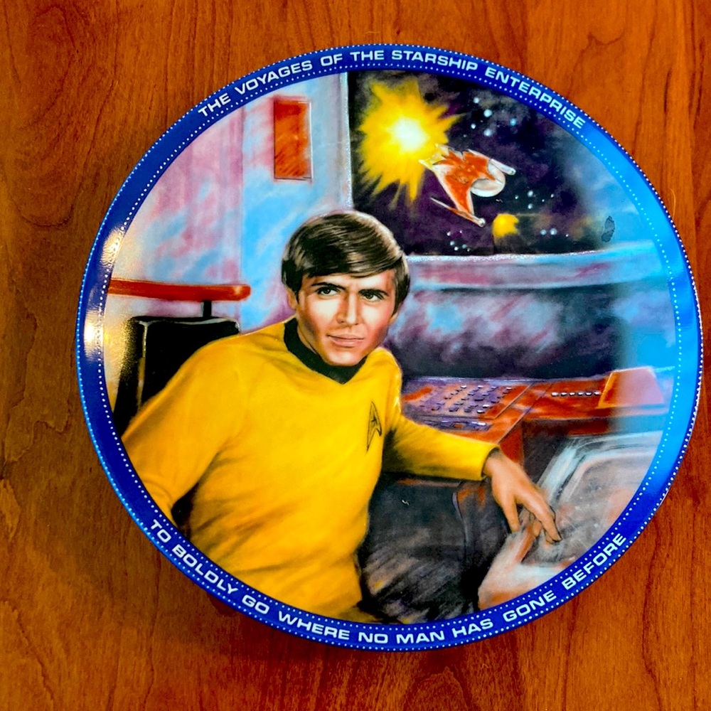 Star Trek Collectors plate with Ensign Chekov. Limited Edition. COA # 2140.